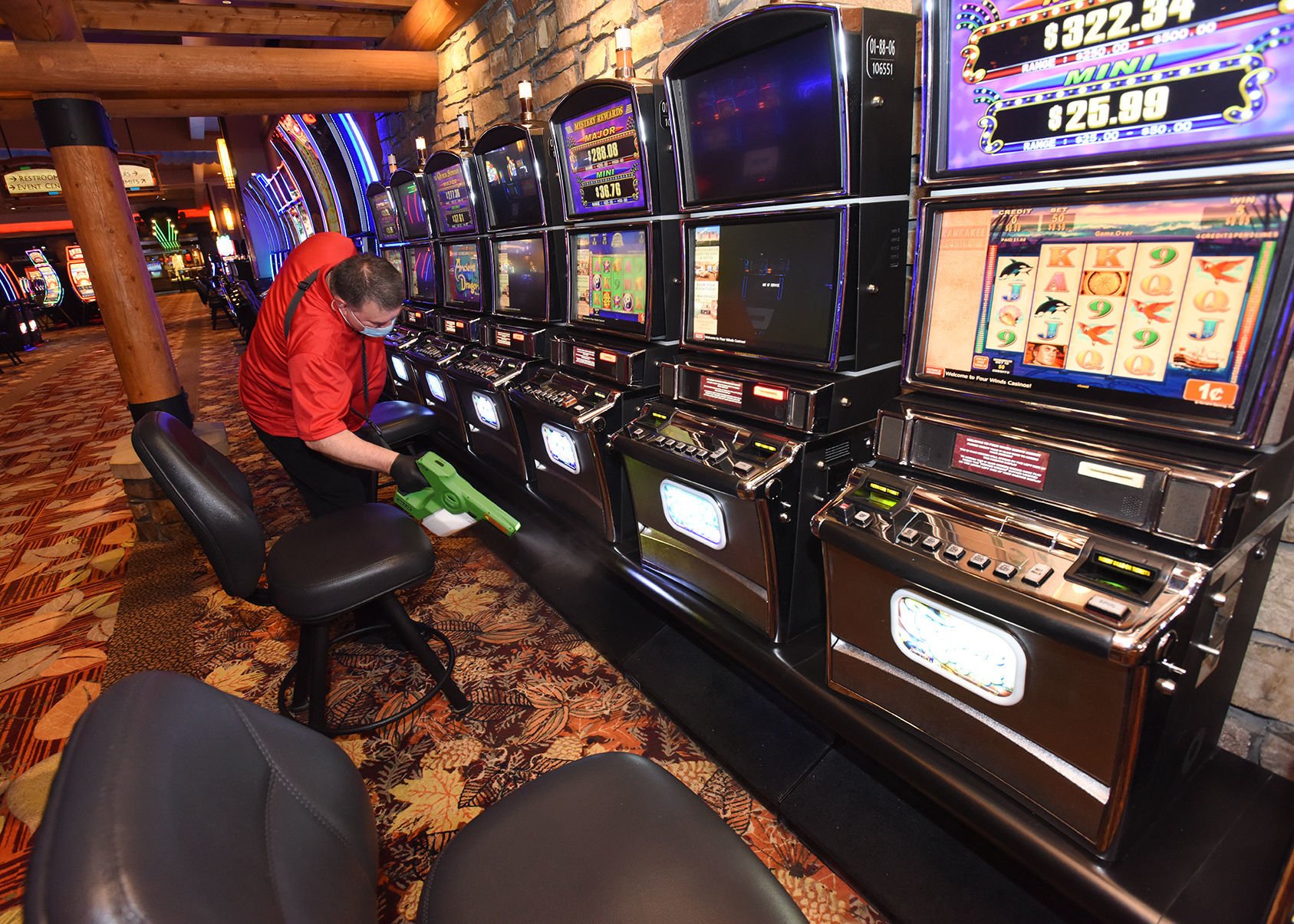 four winds casino shuttle crestwood