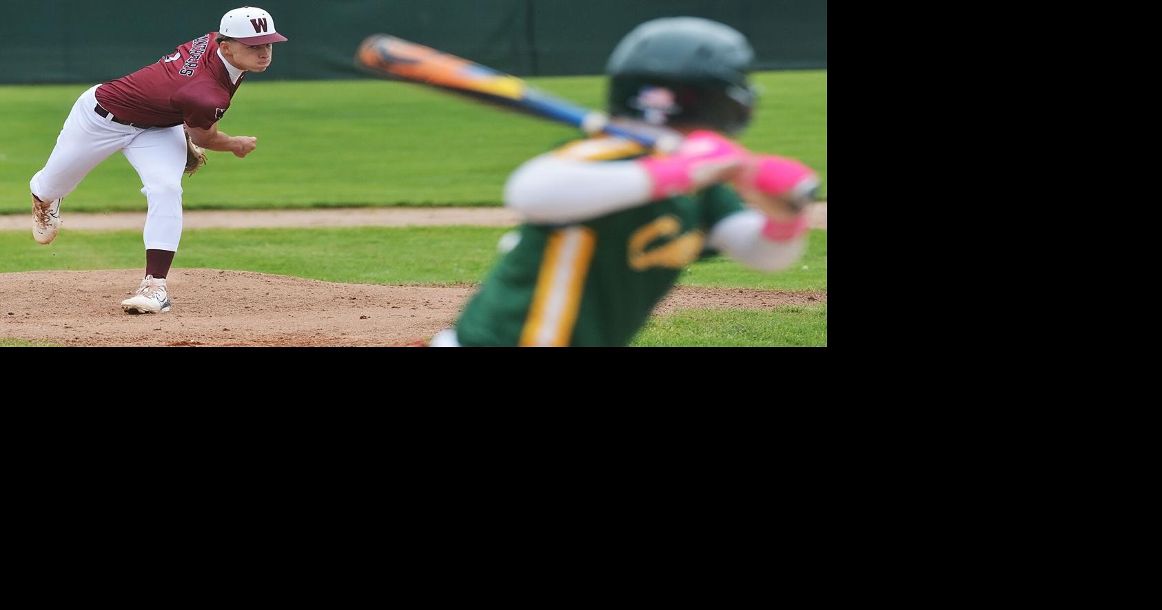 Watervliet, Coloma split rivalry baseball doubleheader