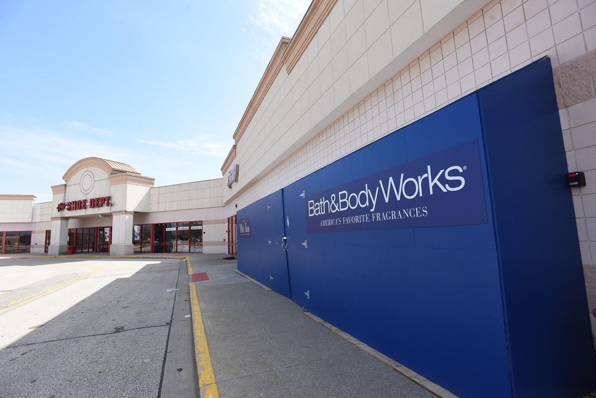 Bath Body Works Moving To Fairplain Plaza Benton Harbor Heraldpalladium Com New releasesraspberry jam donut body care (self.bathandbodyworks). bath body works moving to fairplain