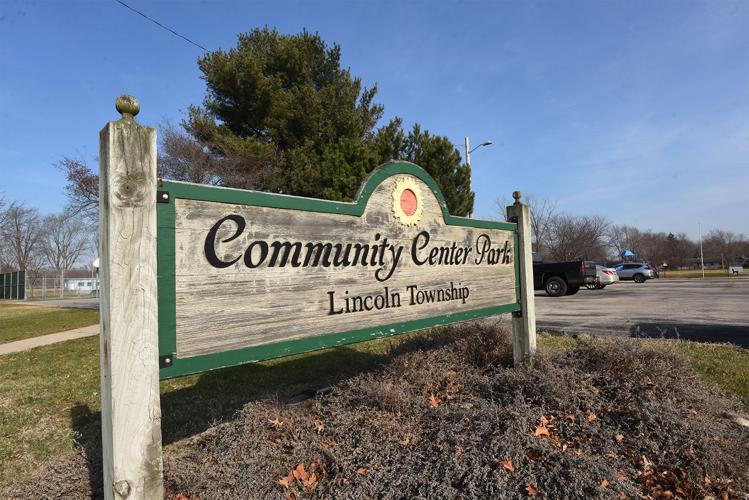 Lincoln Township parks plan calls for new pickle ball courts, sidewalks