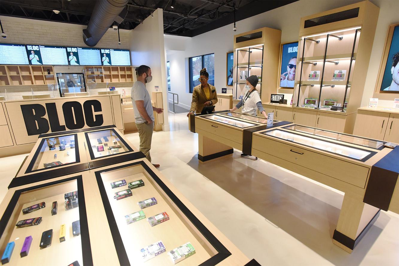 BLOC medical marijuana dispensary opens in Benton Harbor Benton