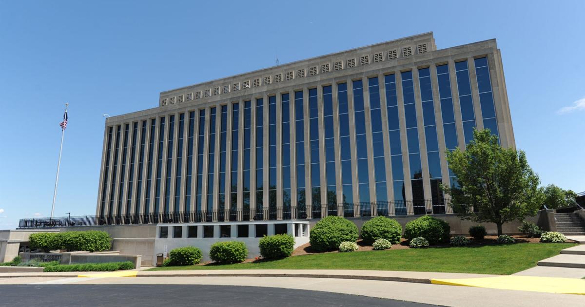 Stevensville man faces weapon, terrorism charges