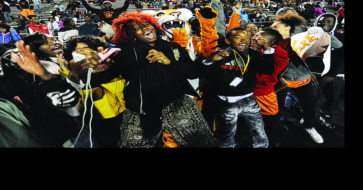 Playoff pride in Benton Harbor Local News