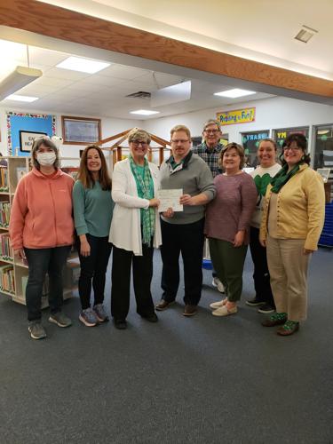 Limestone Township Library District Receives Donation