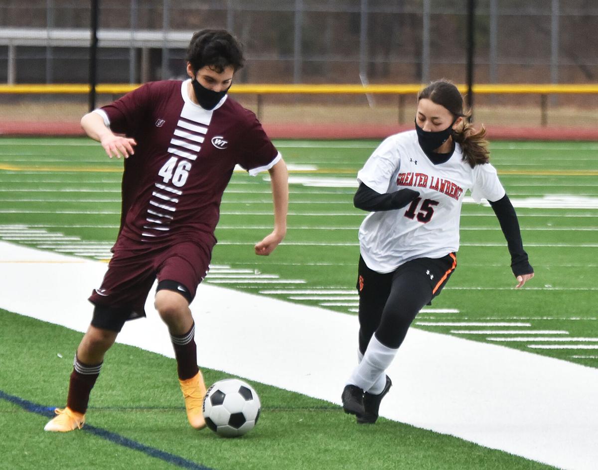 210324_ET_CRU_SOCCER_8.JPG