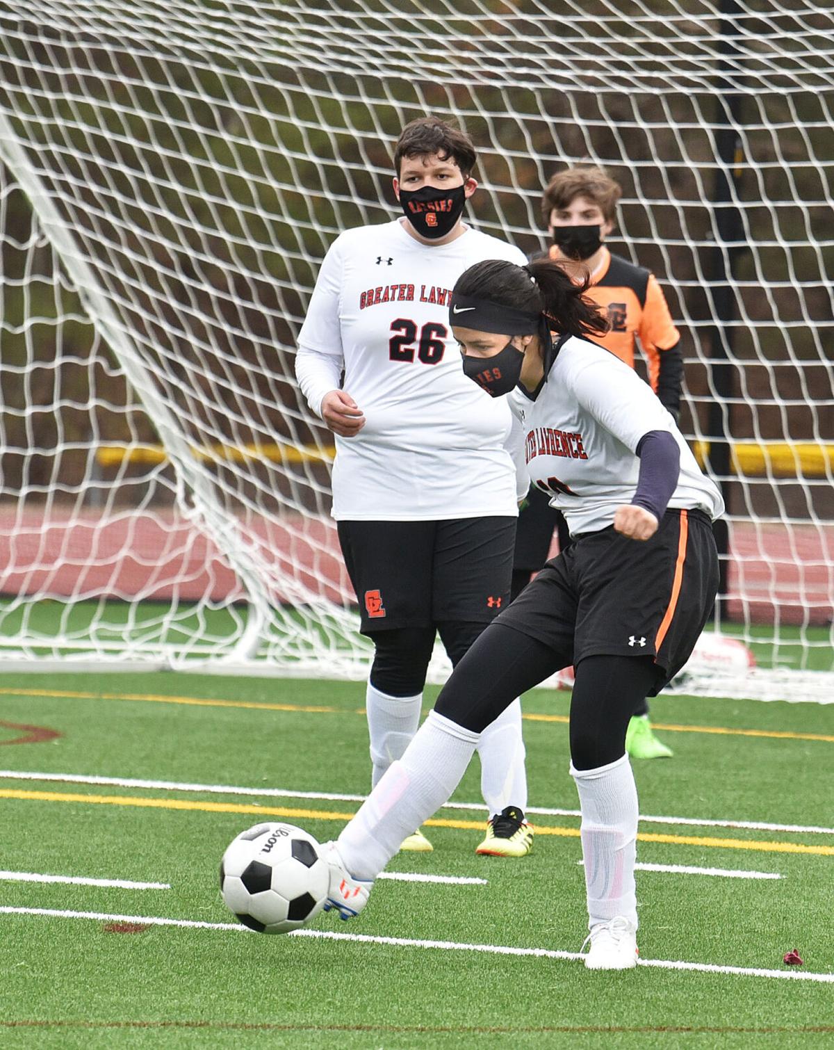 210324_ET_CRU_SOCCER_11.JPG