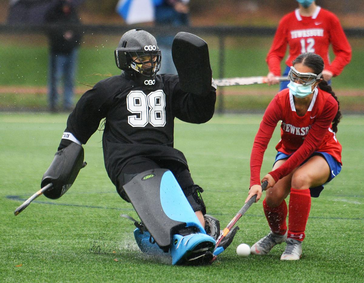 201028_ET_CRU_FIELDHOCKEY_8.JPG
