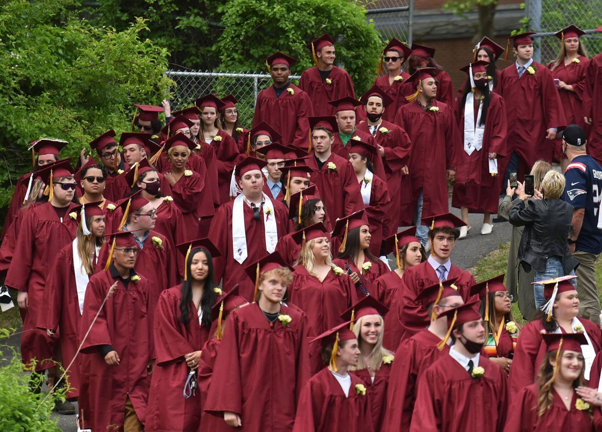 210603_HG_CRU_WHITTIERGRAD_10.JPG