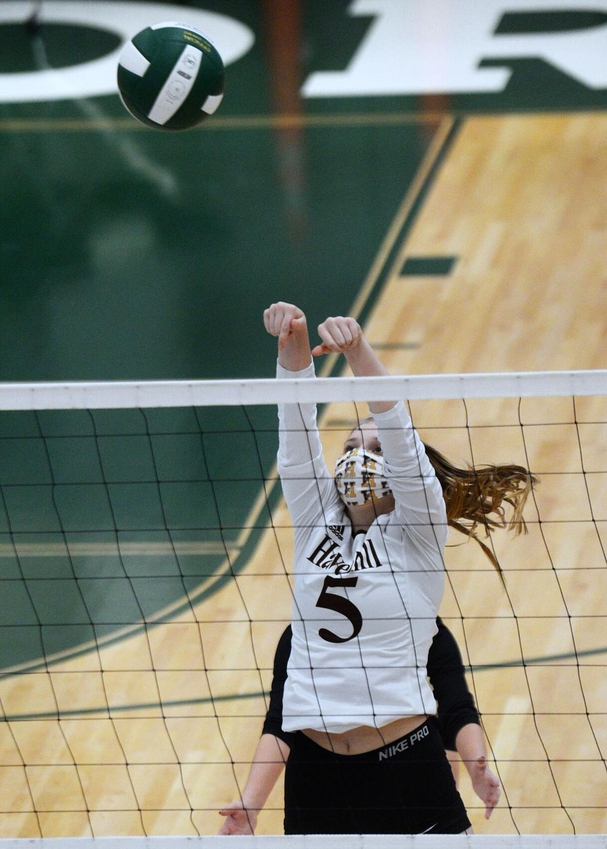 201118_ET_CRU_HaverhillVolleyball_13.JPG