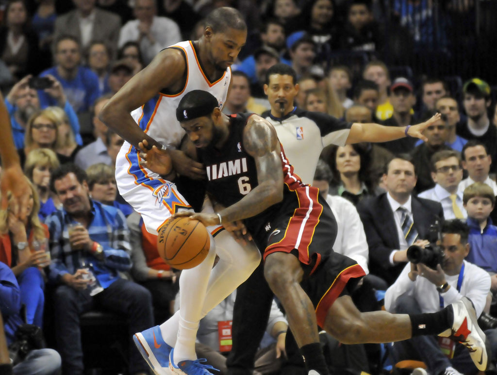 NBA: Team jumping