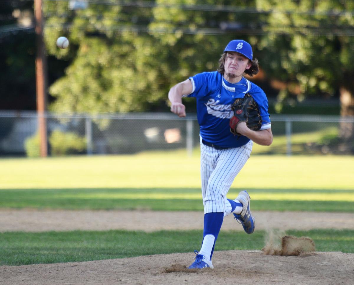 200721_ET_CRU_BASEBALL_3.jpg