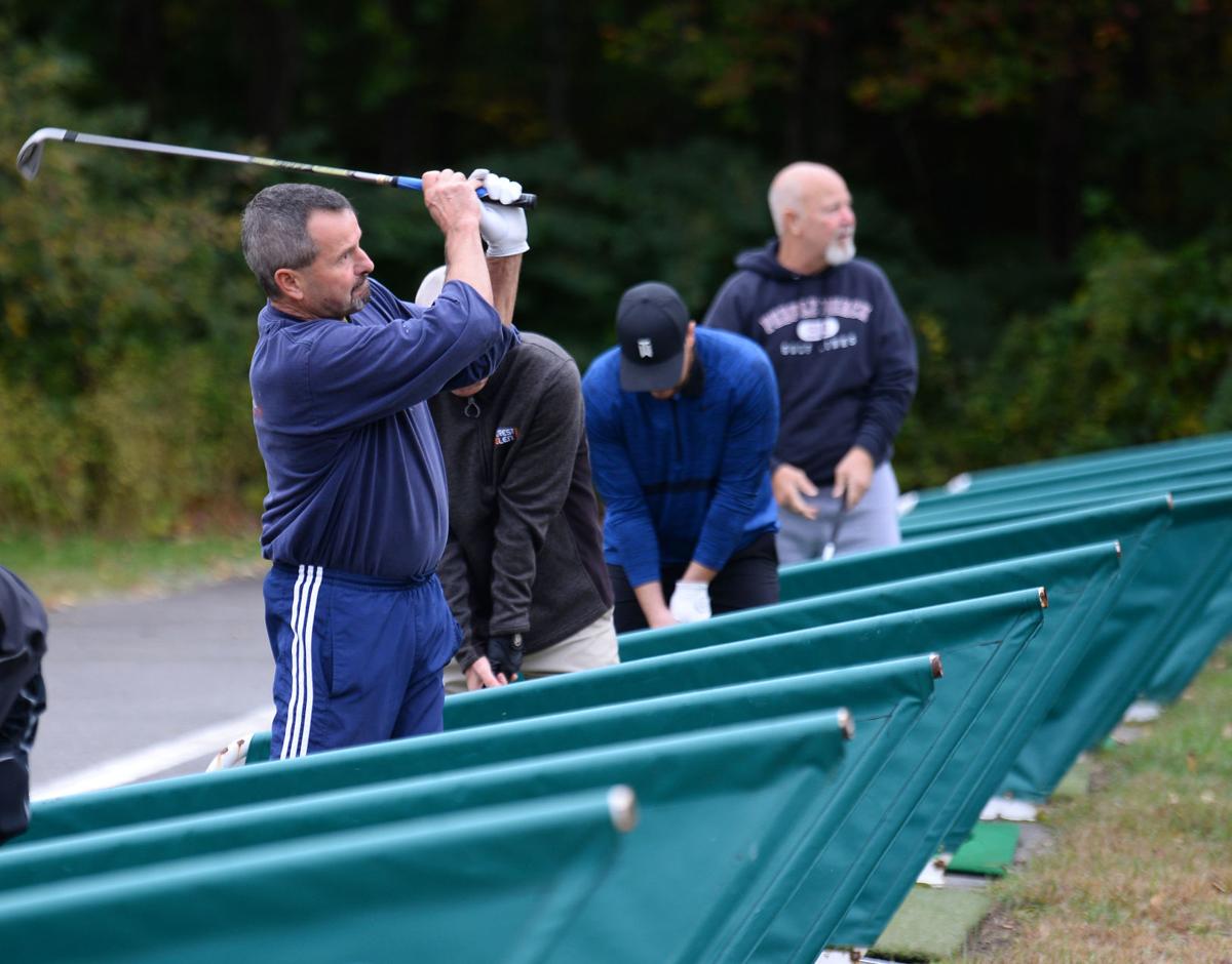 191009_HG_CRU_HOLE IN ONE_3.jpg