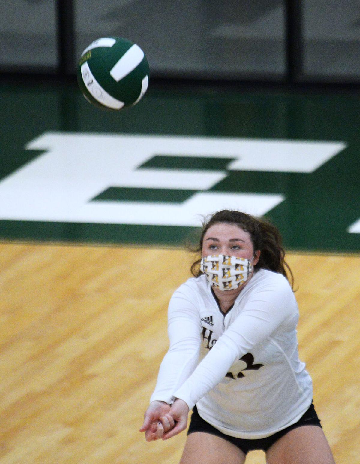 201118_ET_CRU_HaverhillVolleyball_20.JPG