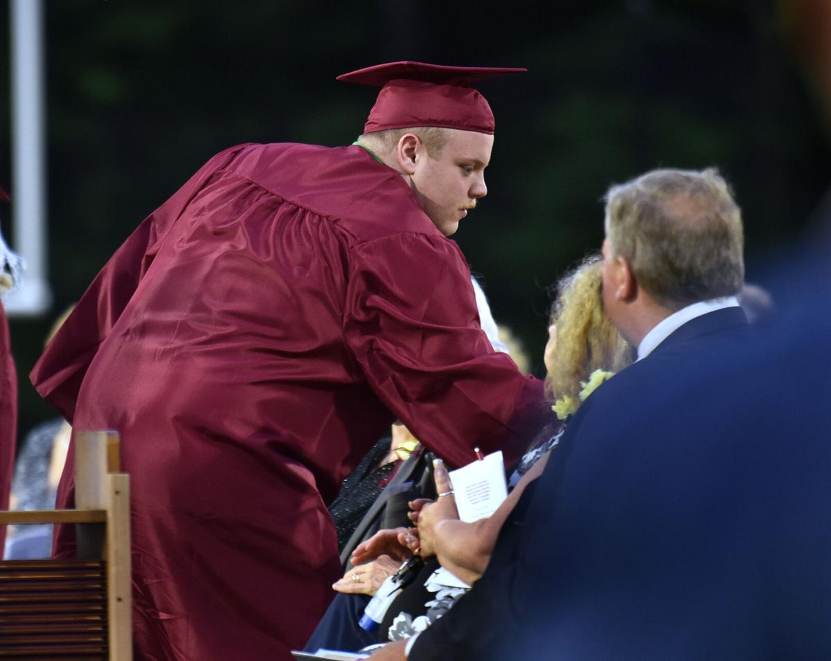 210603_HG_CRU_WHITTIERGRAD_18.JPG