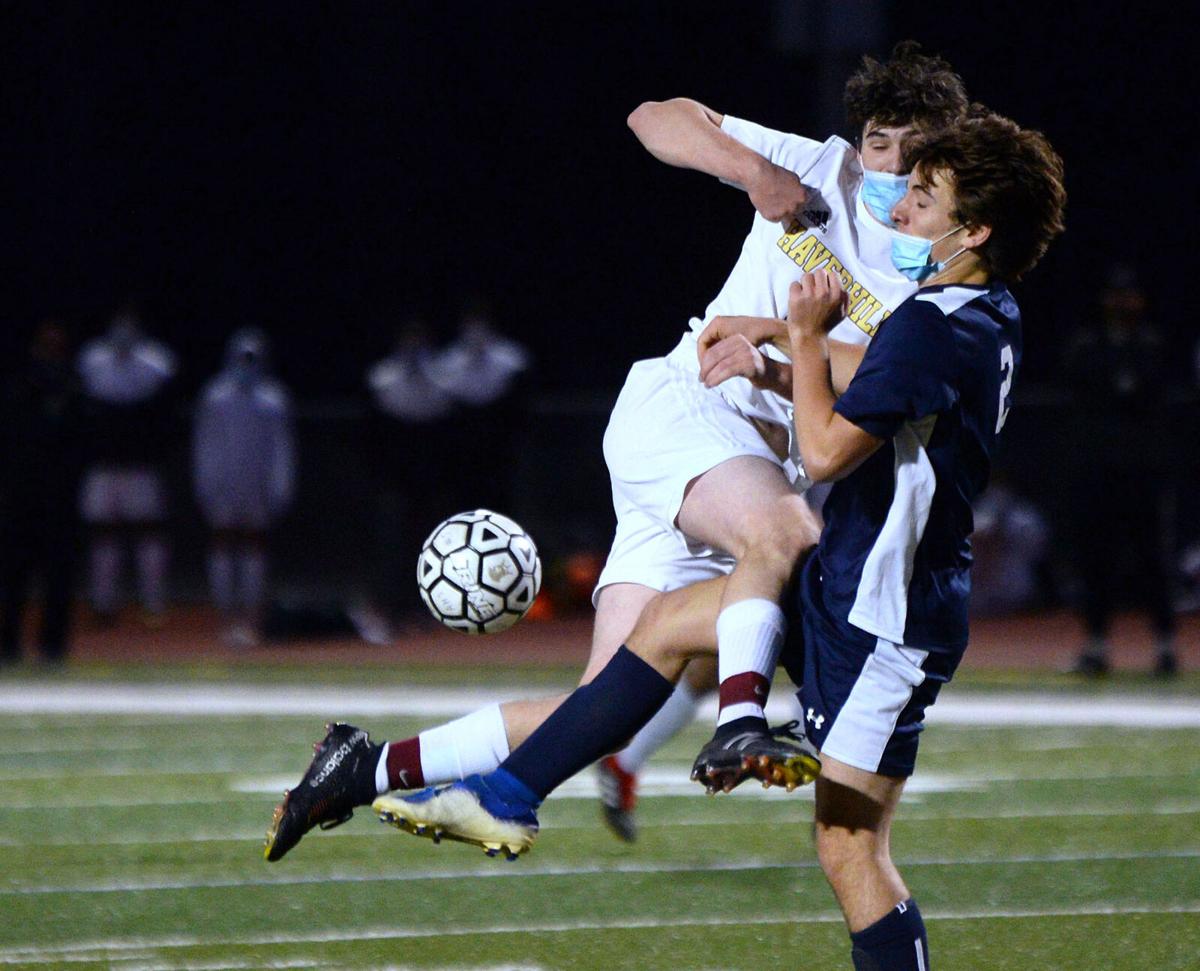 201104_ET_CRU_BOYSSOCCER_1A.JPG