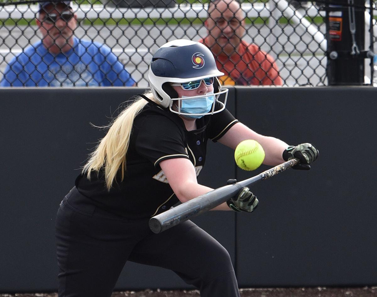 210518_ET_CRU_SOFTBALL_5.JPG