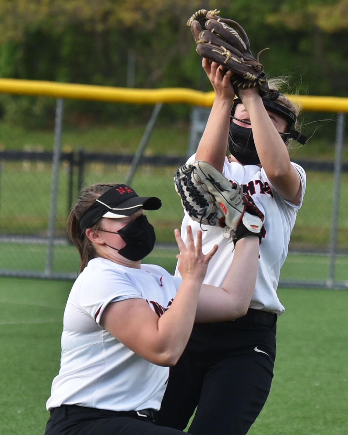 210518_ET_CRU_SOFTBALL_10.JPG