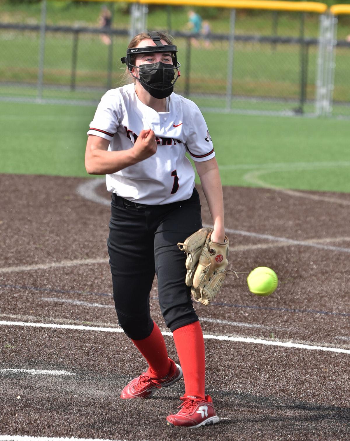 210518_ET_CRU_SOFTBALL_15.JPG