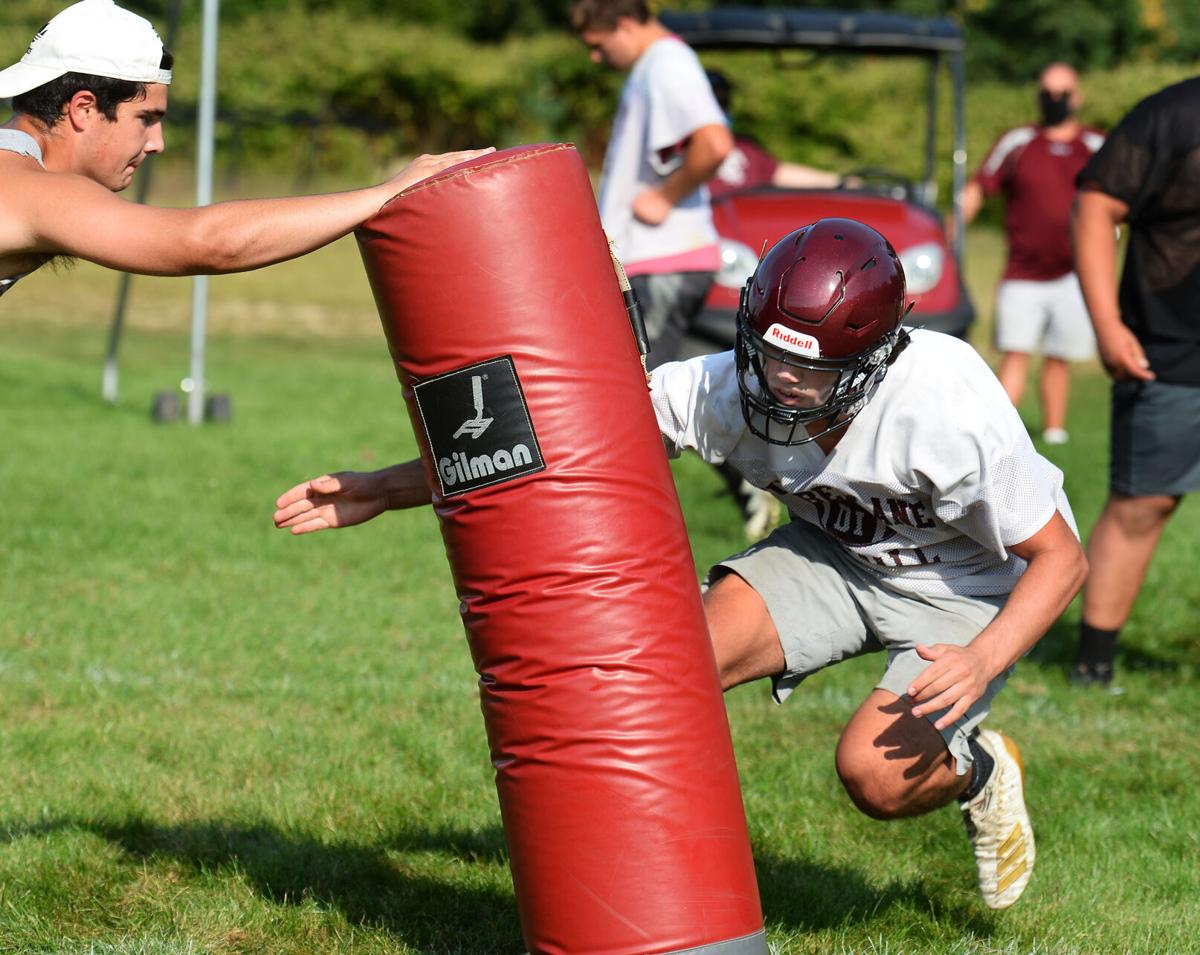 200908_ET_CRU_FootballPractice_8.jpg