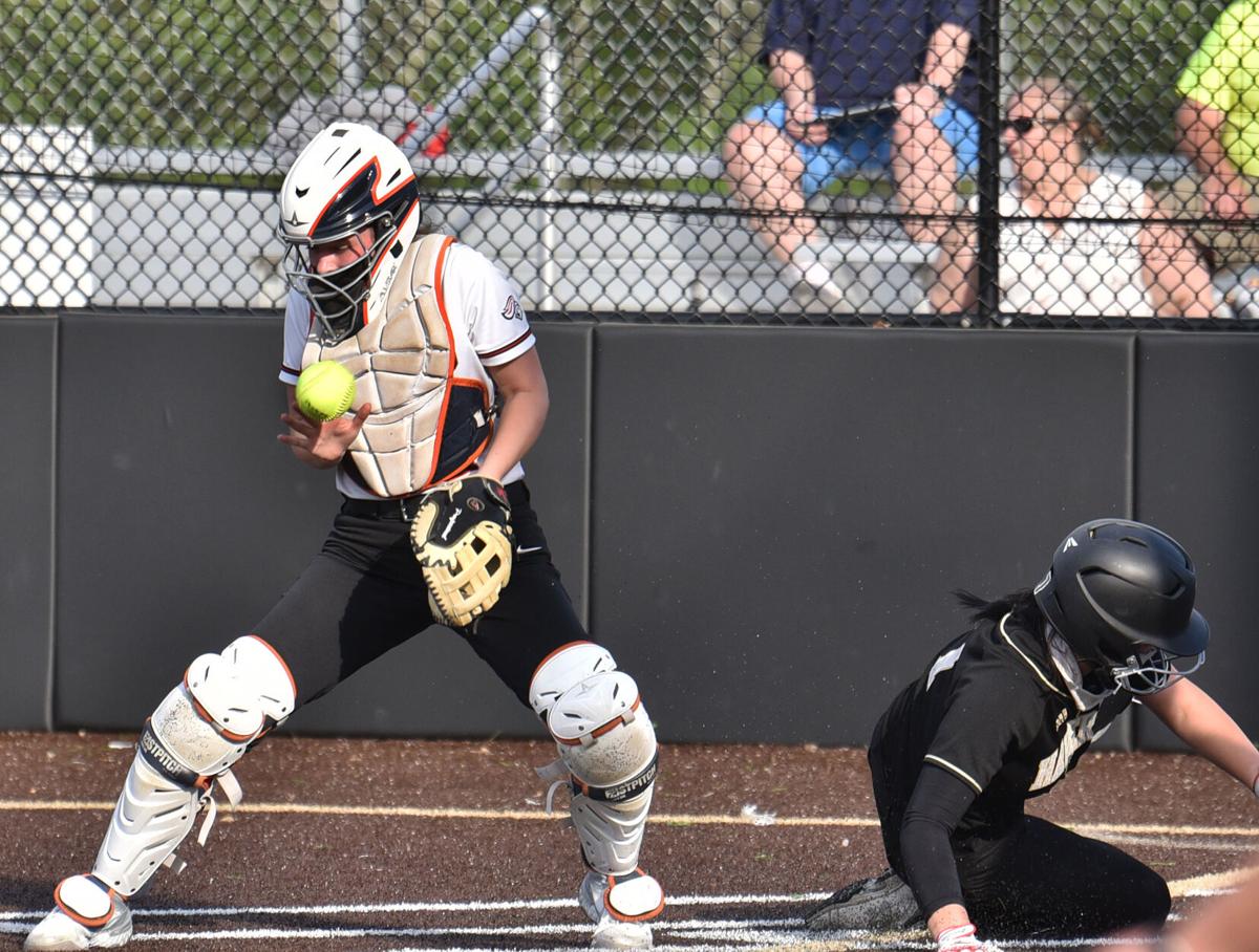 210518_ET_CRU_SOFTBALL_24.JPG