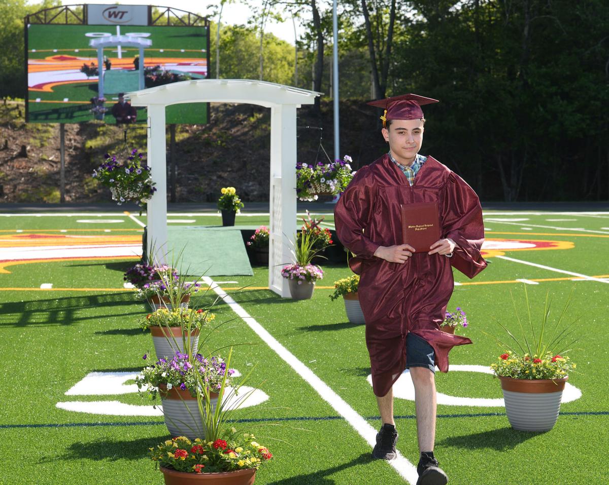 200527_HG_CRU_WHITTIERGRAD_4.JPG