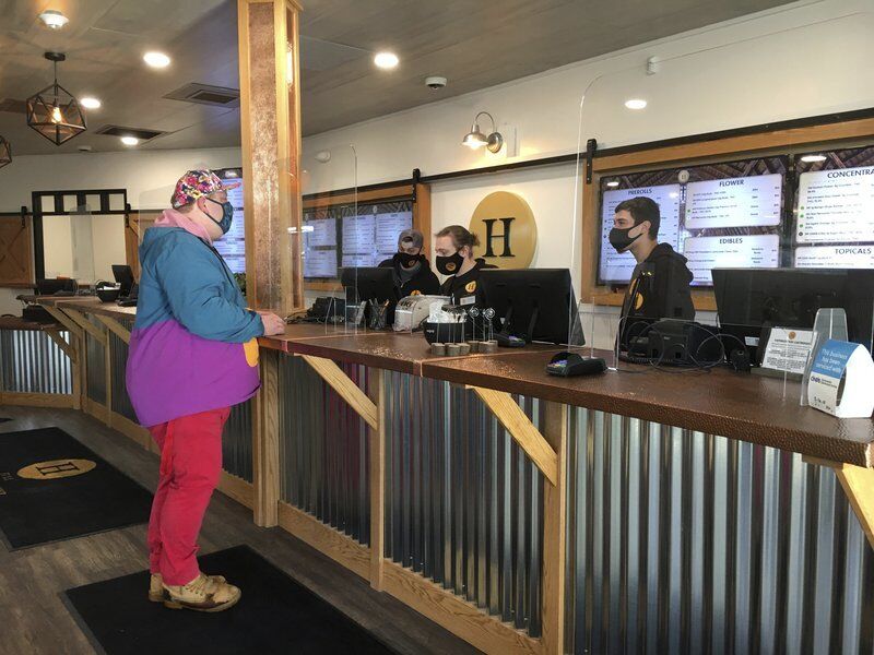 Haverhill S Third Marijuana Shop Opens At Nh Line Local News Hgazette Com