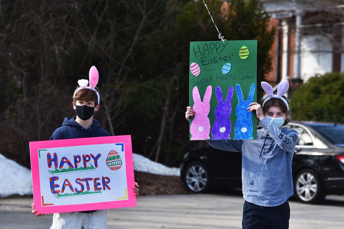 210327_ET_CRU_BunnyParade_01.JPG