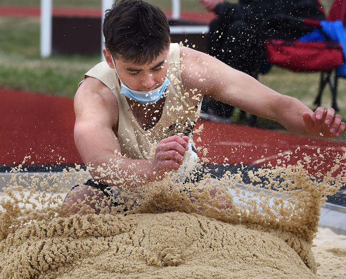210331_ET_CRU_TRACK_2.JPG