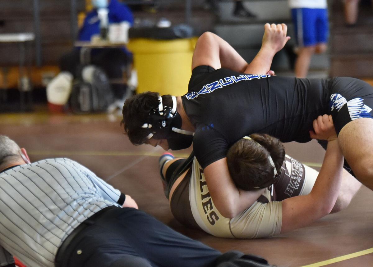 210507_ET_CRU_WRESTLING_4.jpg