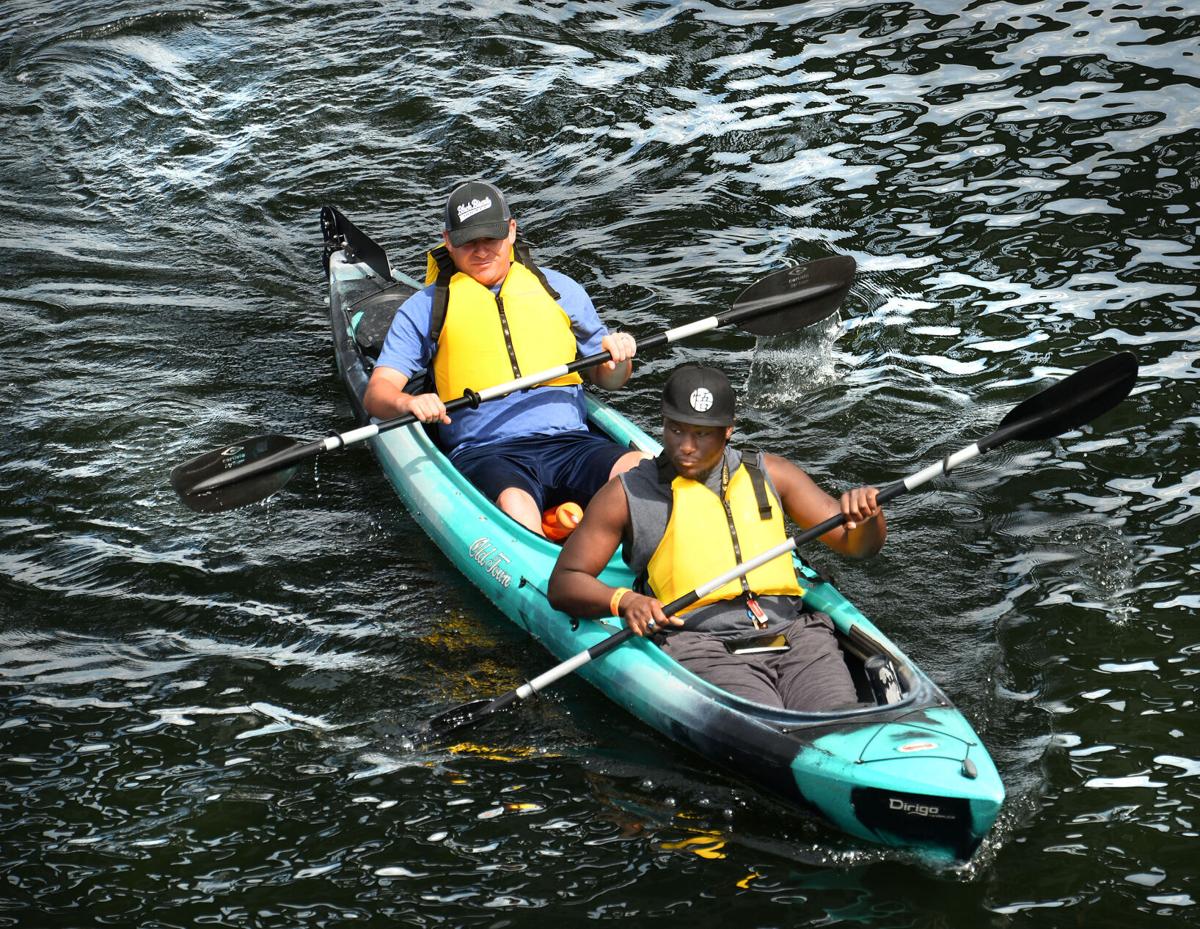 200831_HG_CRU_KAYAKING_14.JPG