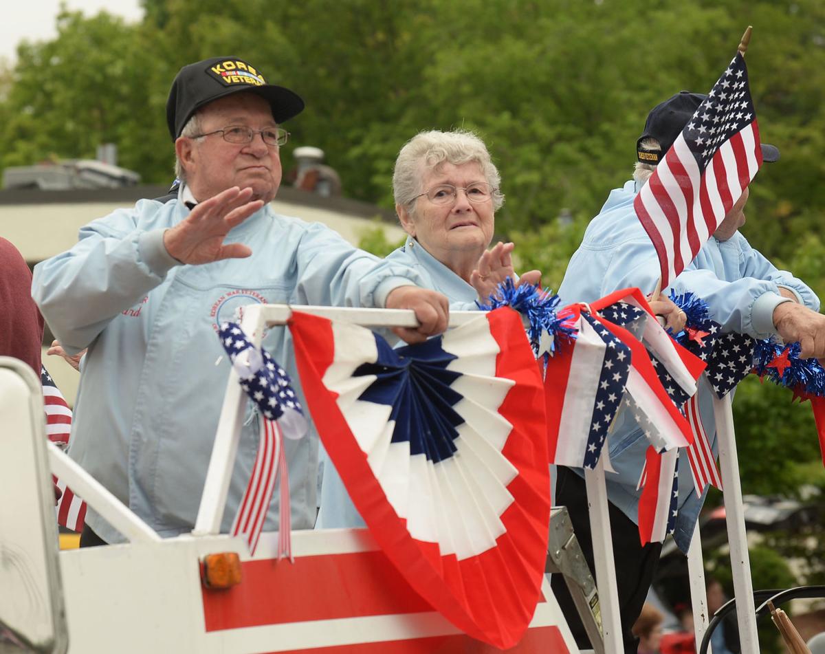 Slideshow Haverhill S Memorial Day Parade And Service Gallery Hgazette Com