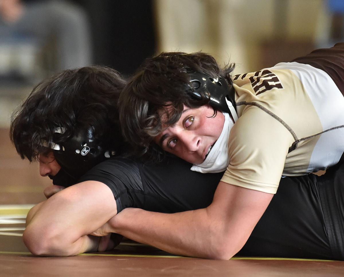 210507_ET_CRU_WRESTLING_11.jpg