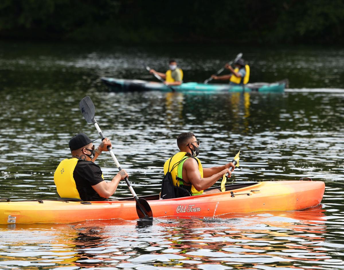 200831_HG_CRU_KAYAKING_18.JPG