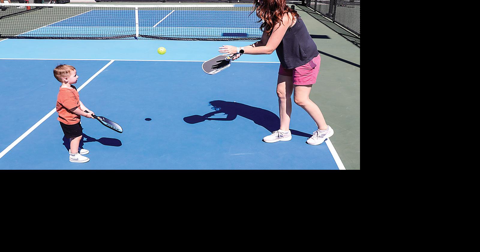 Pickleball players celebrate as eight new courts open