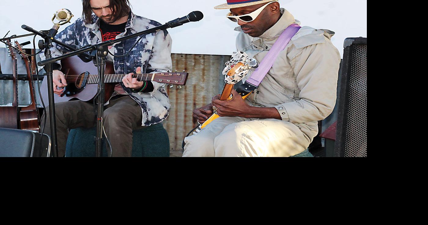 Music, mutts raise money for shelter