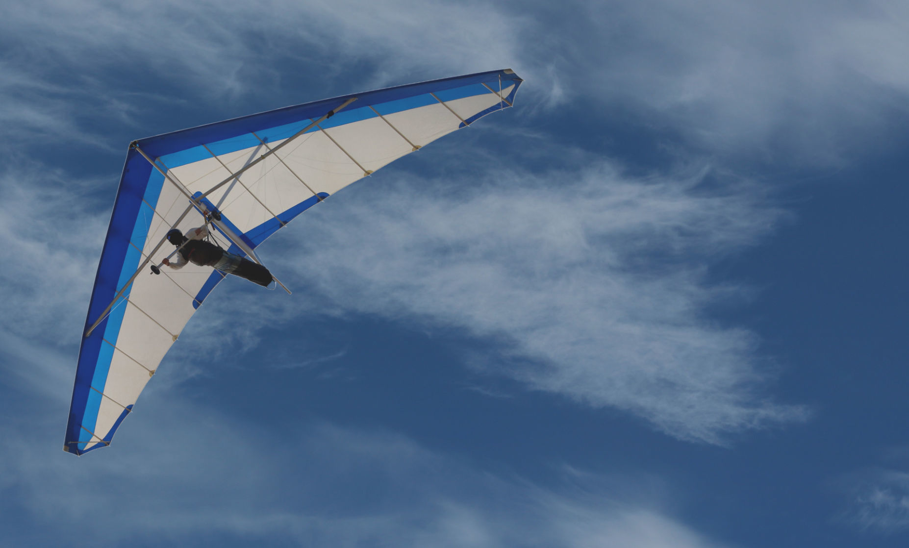 beginner hang glider