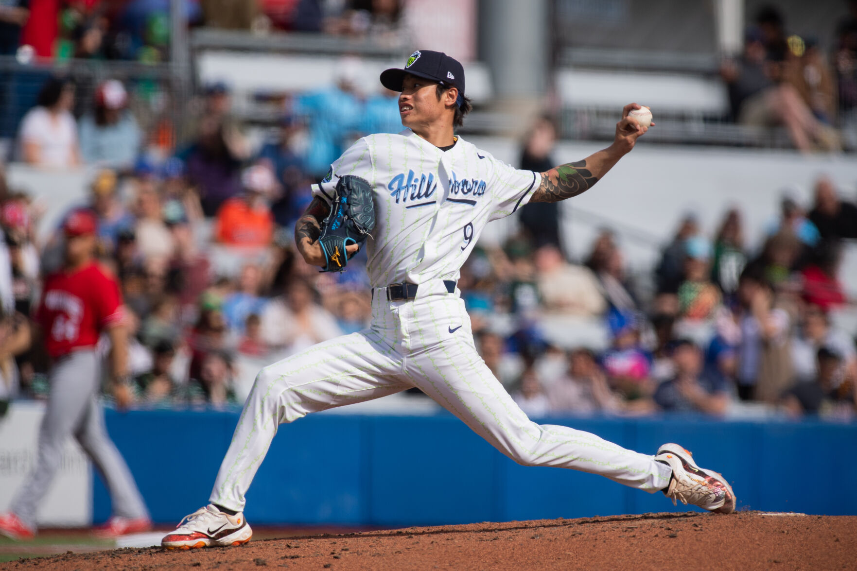 Hops' Yu-Min Lin Is Young, But He's Pitching Beyond His Years ...