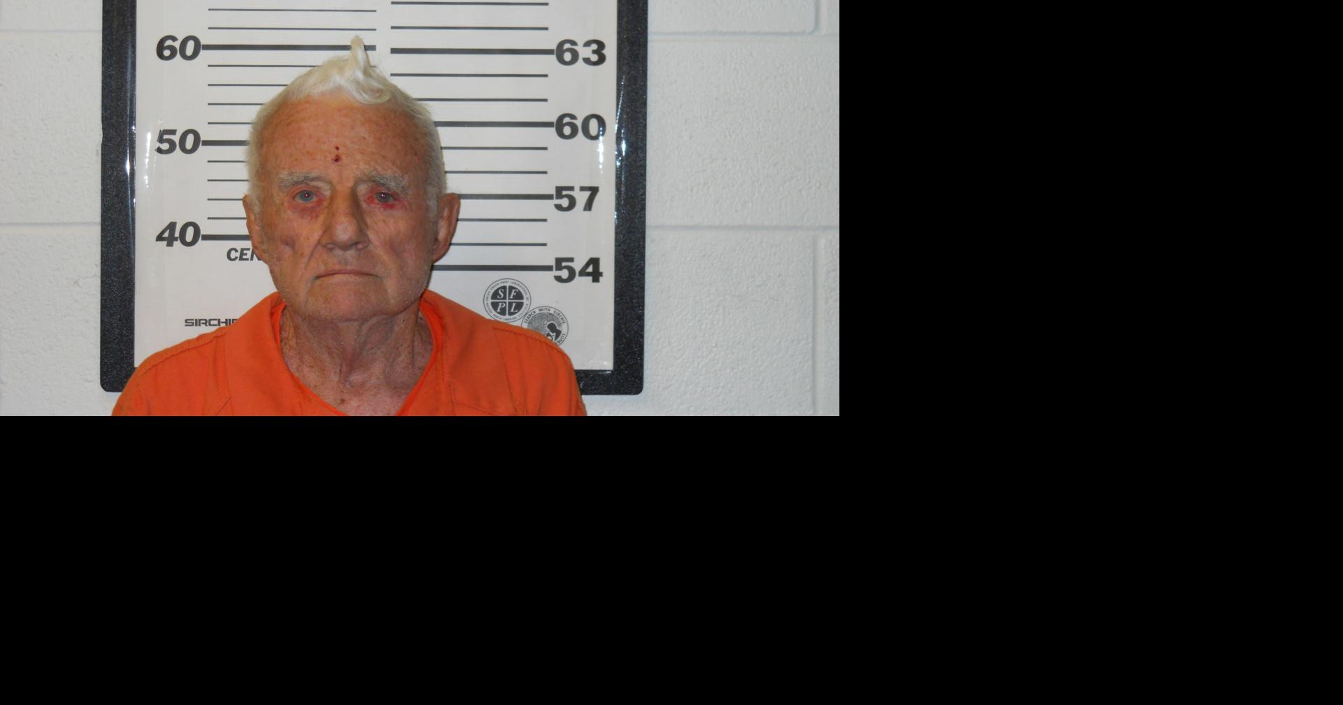 Former Montpelier doctor charged in wife's death dies in prison Local