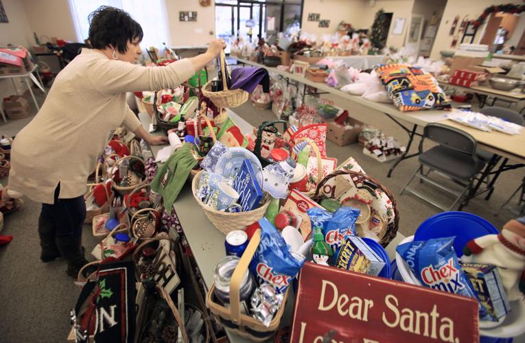 Senior center hosts annual craft fair Allaccess