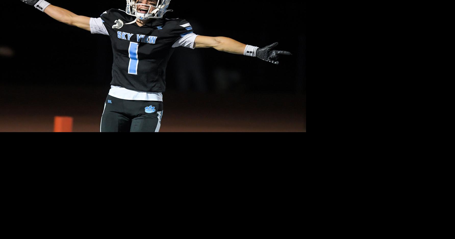 Prep football: Bobcats roll on road; Grizz fall to 3A power Trojans ...
