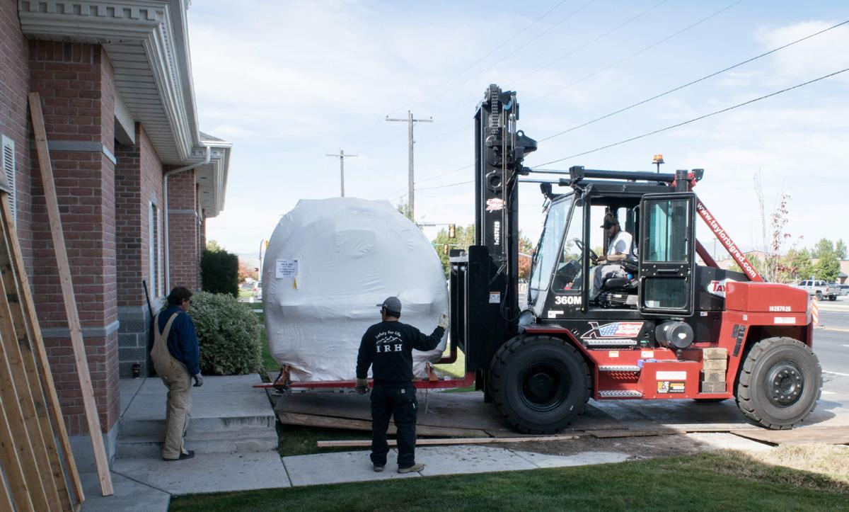 New Service Oriented Logan Mri Clinic Installs Scanner Business Hjnews Com