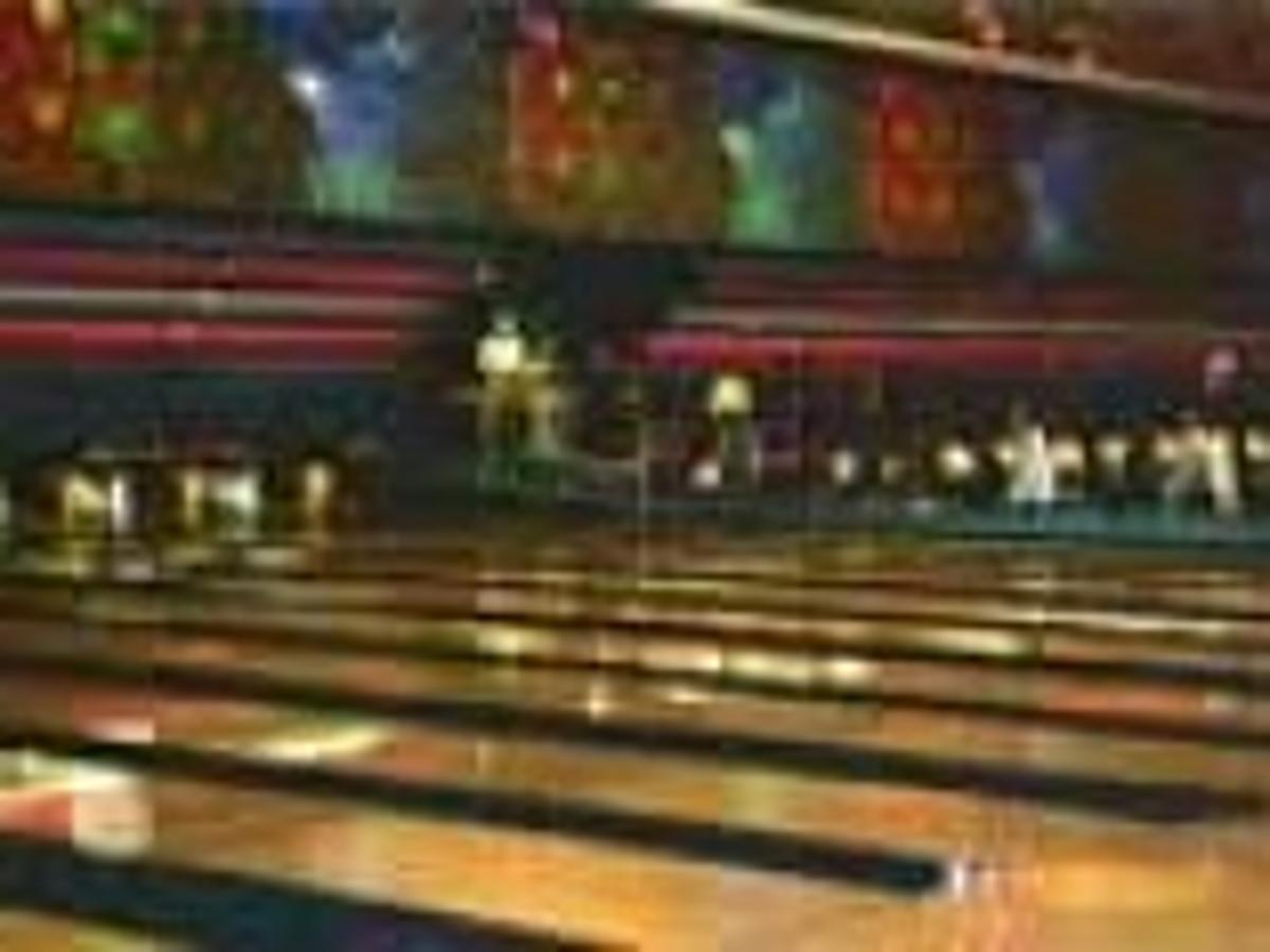 Pin Palacethe Reno National Bowling Stadium Is The Taj Mahal Of The West For Bowling Fans Hjnews Com Woodland Bowl Indianapolis Go Bowling Anniversary Championship 2022 On You Tube