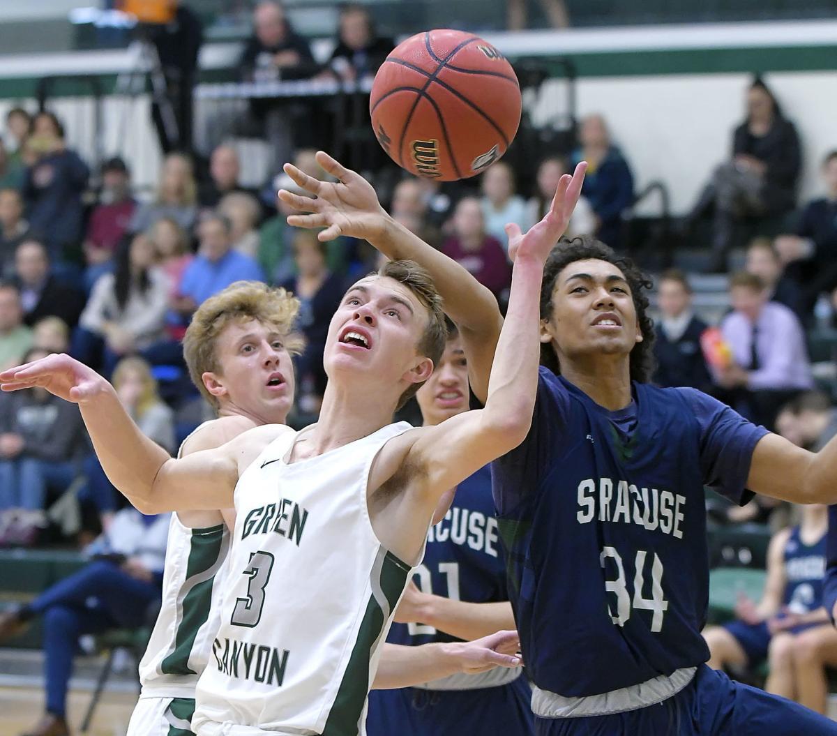 Wolves Beat Syracuse Stay Perfect On Season School Sports