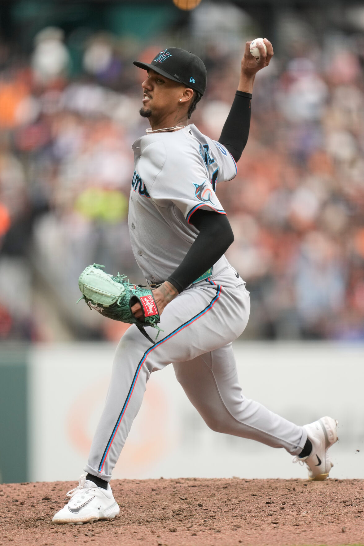 Eury Pérez, Walker Buehler Marlins Giants Baseball | National Sports | hjnews.com