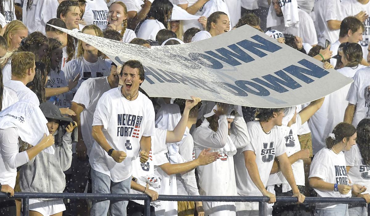 North Dakota Utah St Football 05