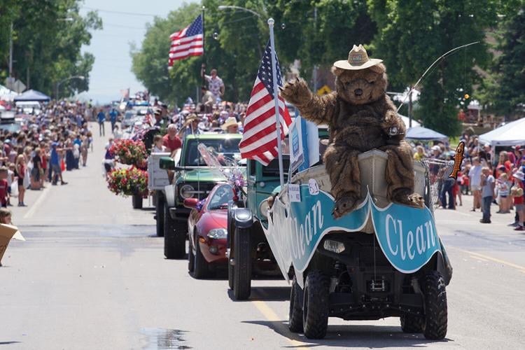 Heckuva show big crowds for Bear Lake Fourth of July