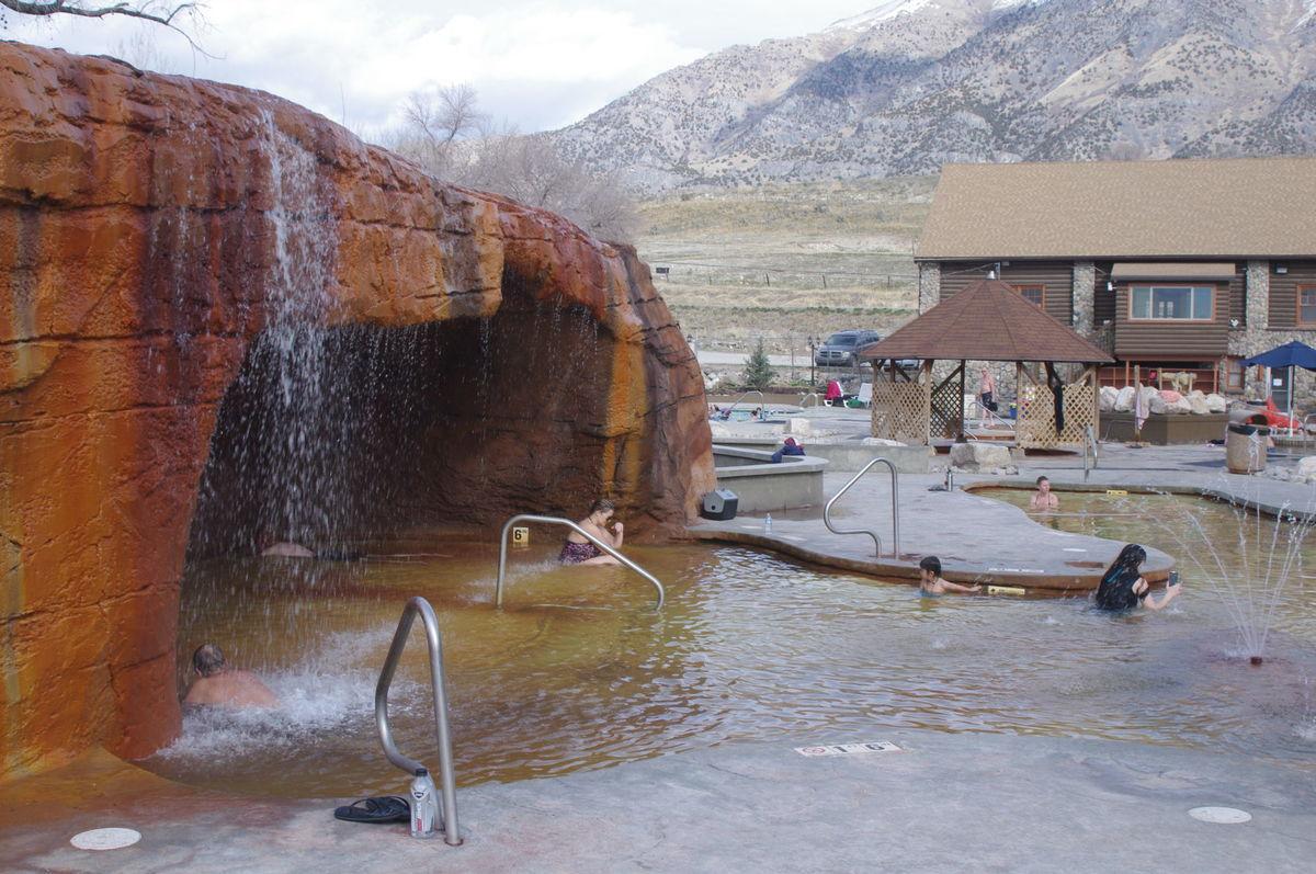 Crystal Hot Springs Adds New Lodge Cave Feature Logan Hj Hjnews Com
