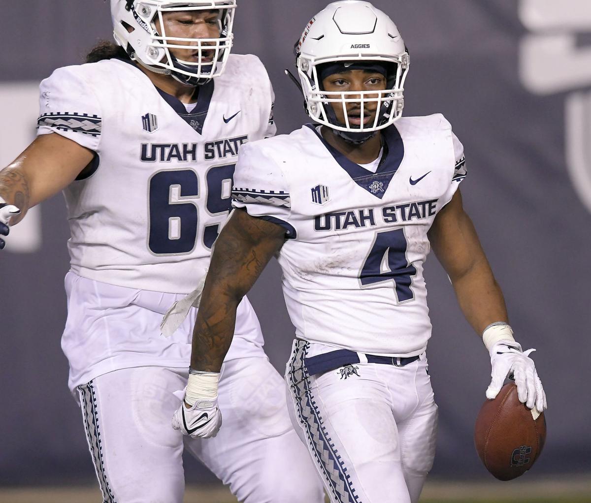 North Dakota Utah St Football 33