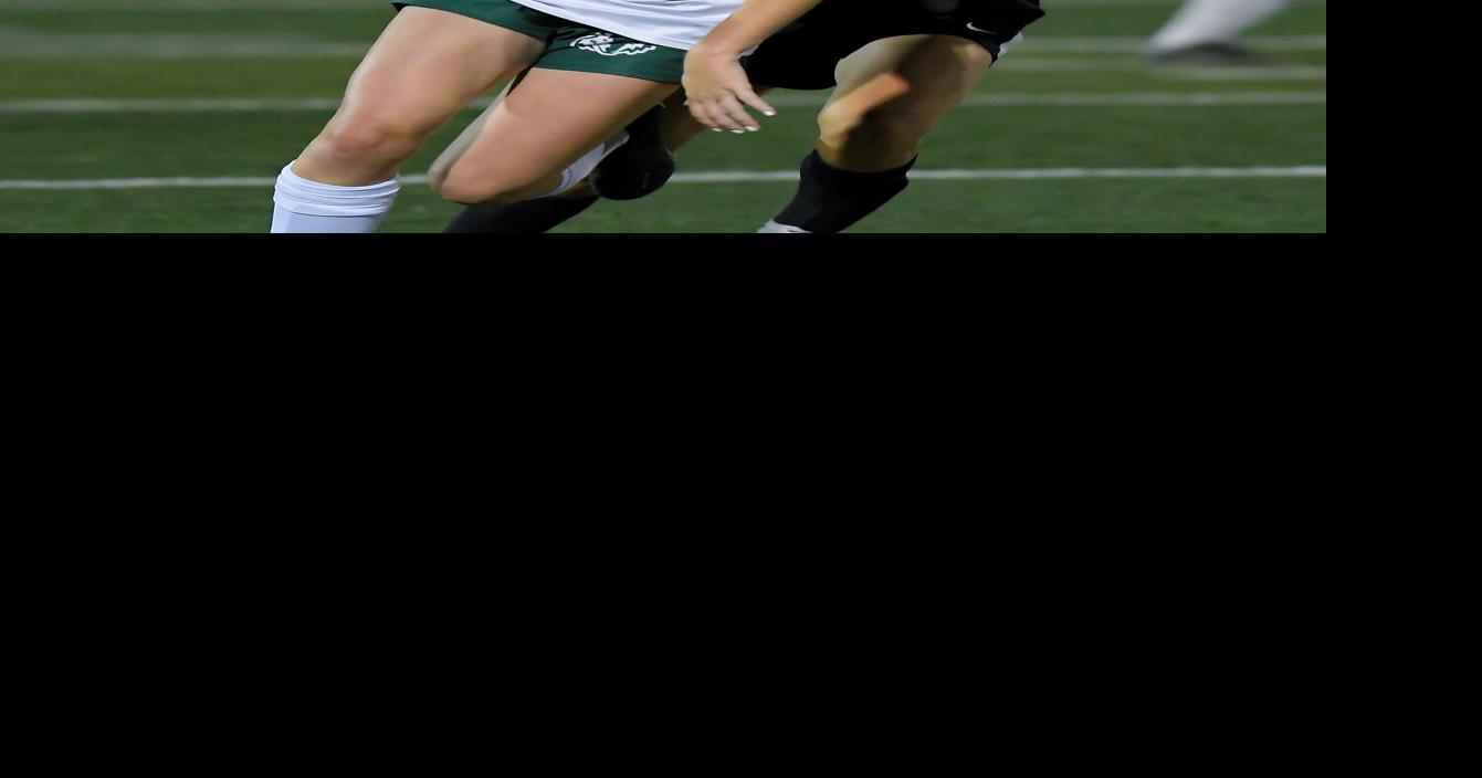 Prep girls soccer Golden goal lifts Wolves to outright region title