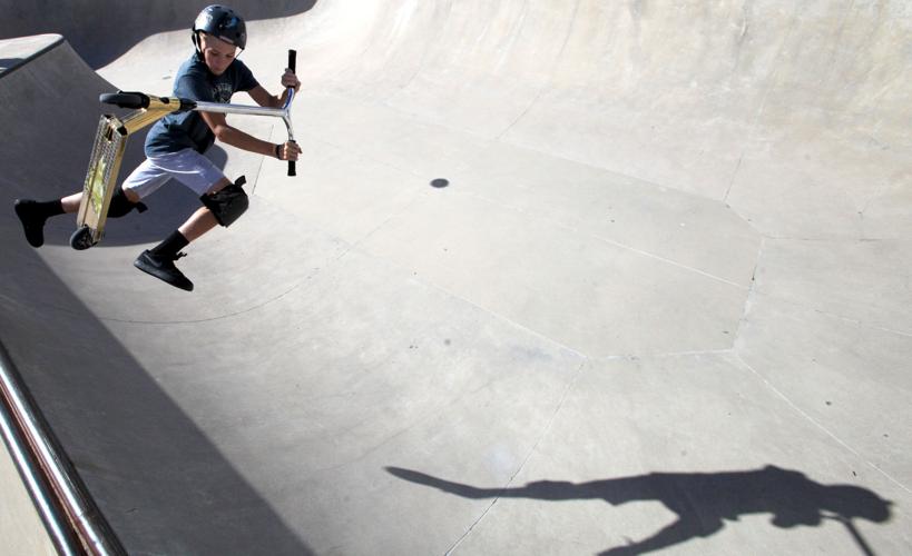 Photo Gallery Pro Scooter Riders Multimedia